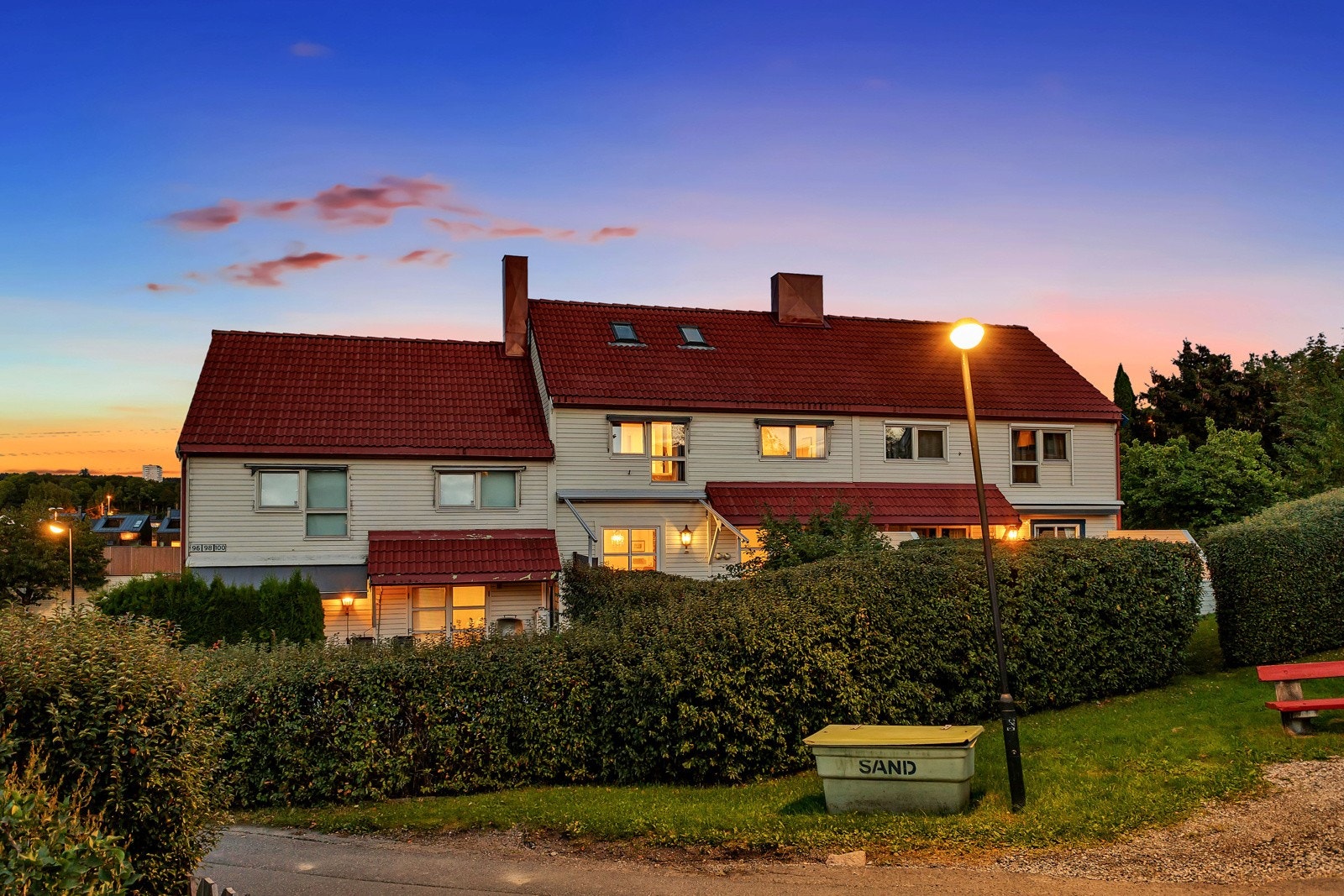 Rekkehuset har eget gårdsnummer og bruksnummer. Galleribilde