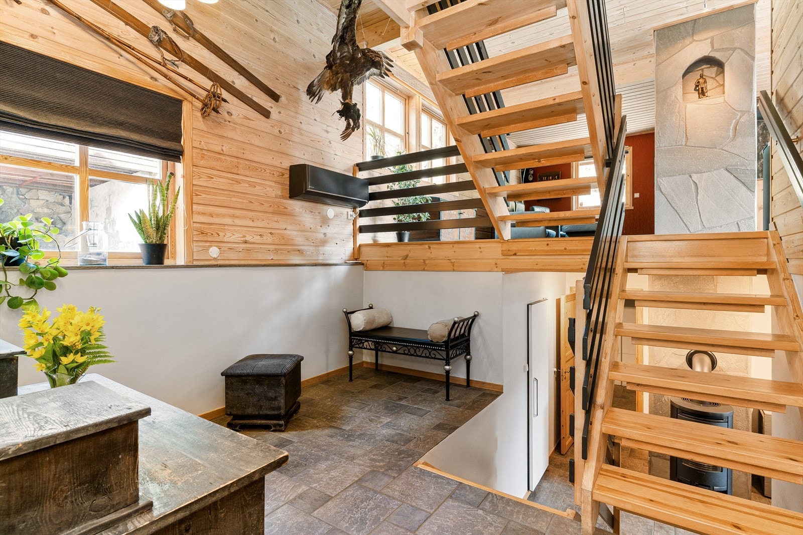 Mellomgang med varmepumpe. Galleribilde