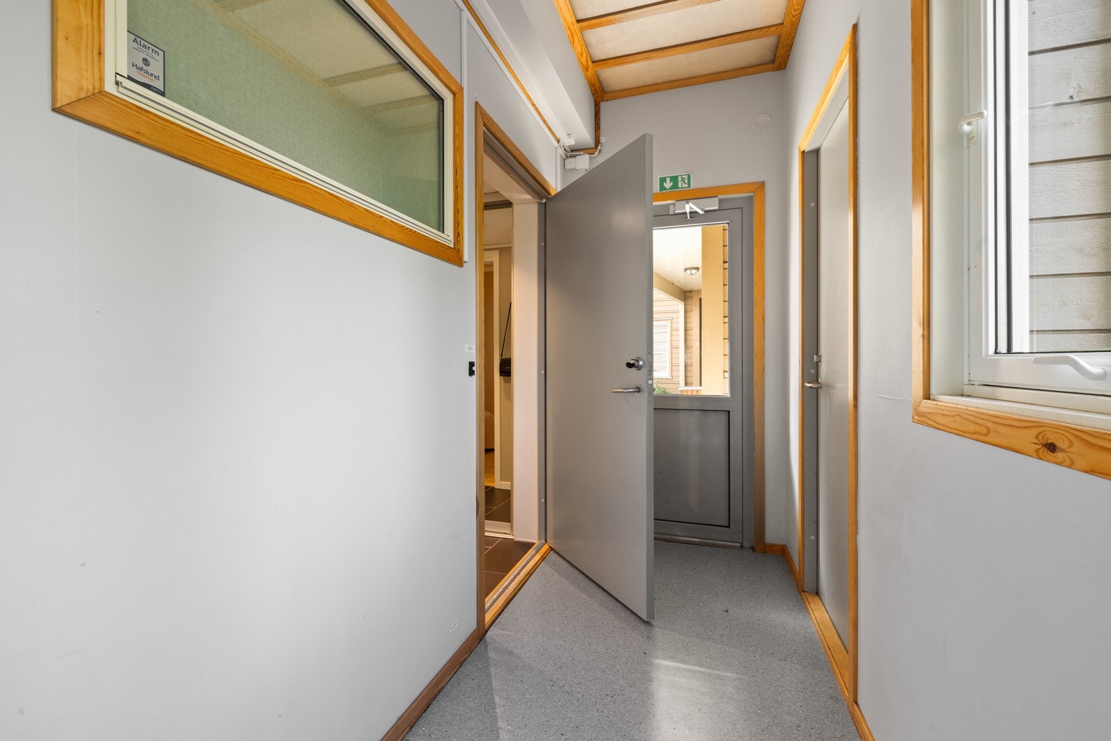 Ytterdører ble utbedret i 2019 og terrassedører i 2020 Galleribilde