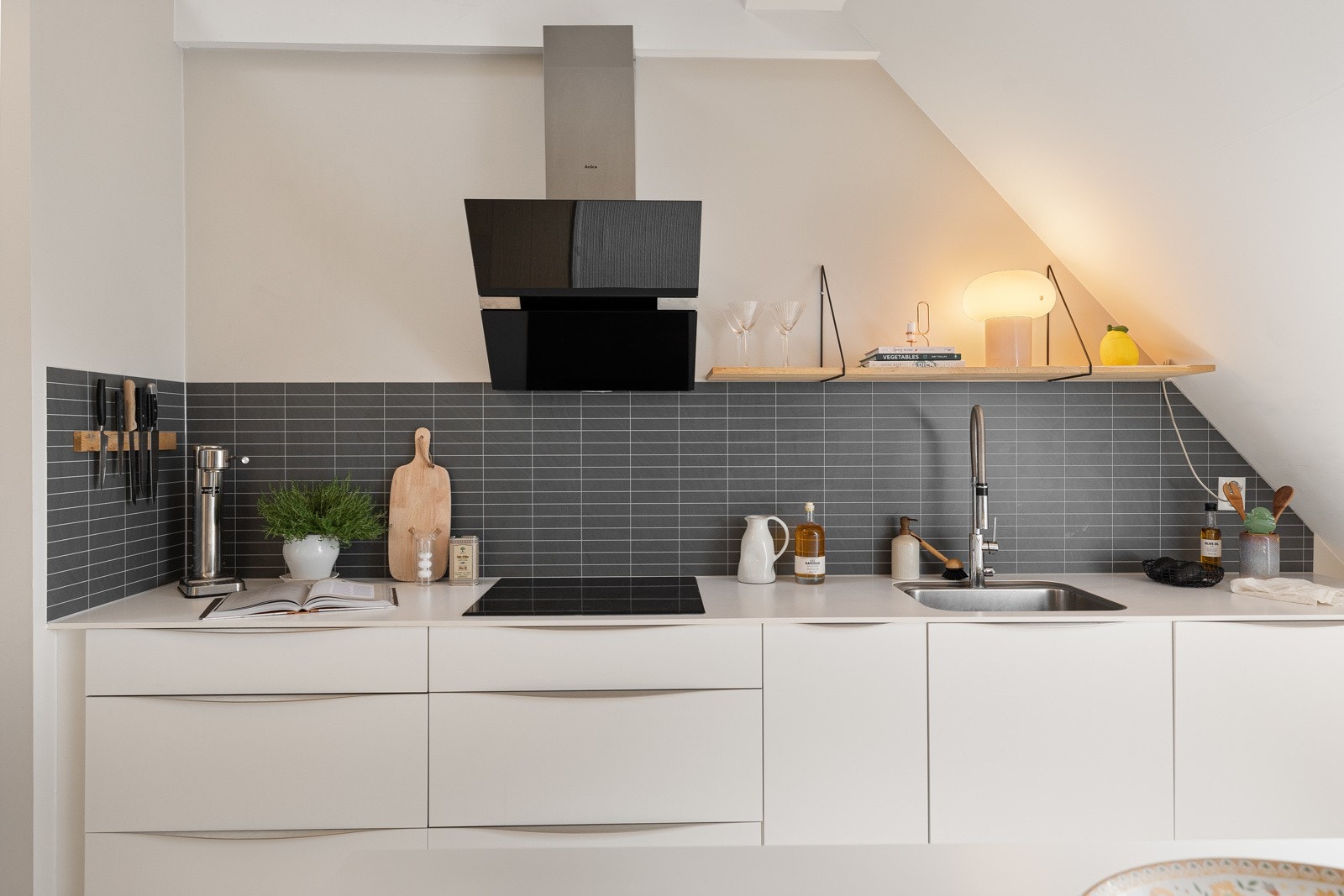 Moderne, veggmontert avtrakksvifte Galleribilde