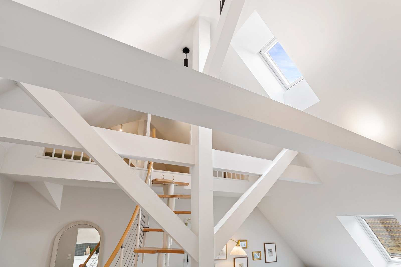 En fantastisk toppleilighet med en spennende planløsning og flott utsikt Galleribilde