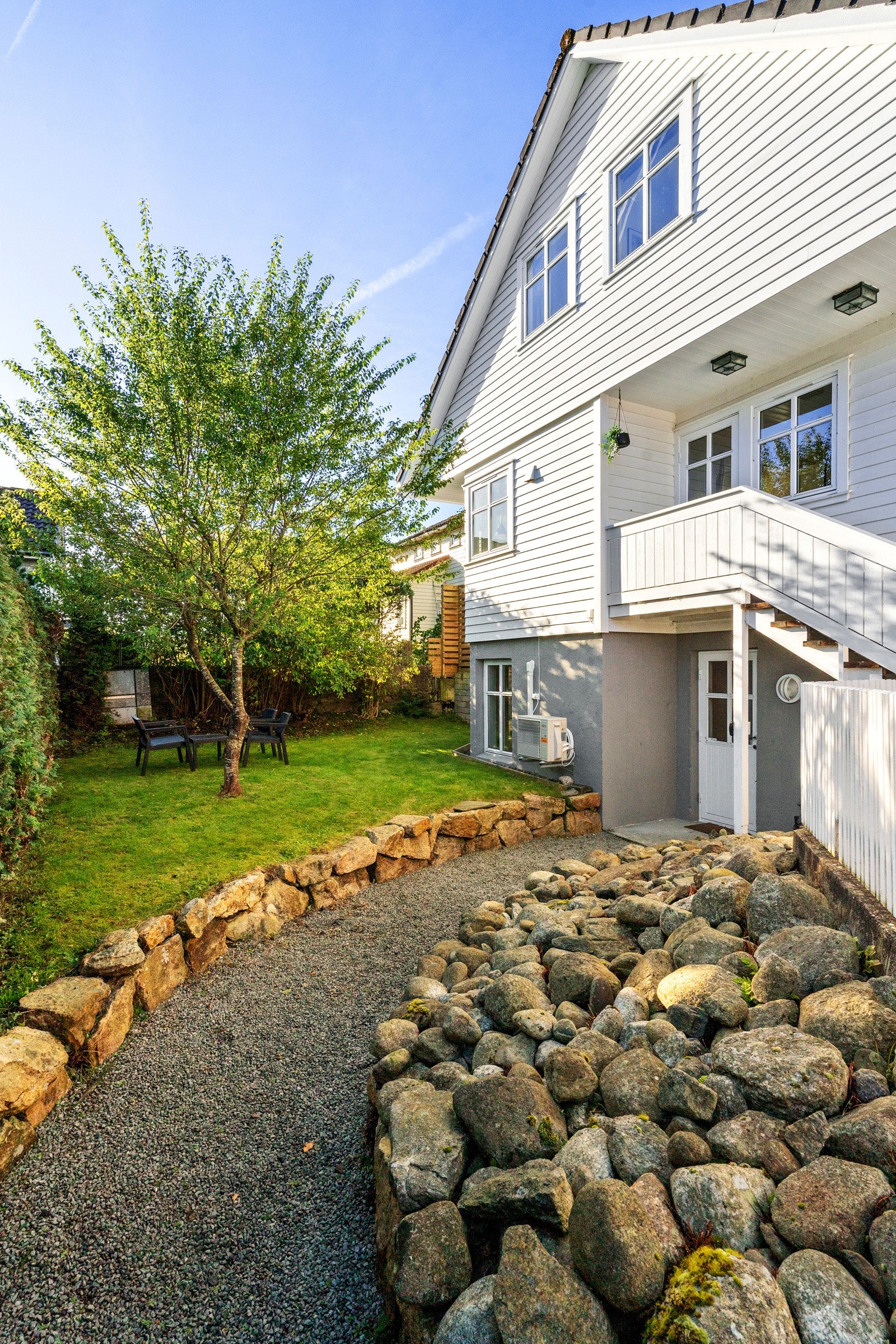 Her vil man trives, både store og små. Galleribilde