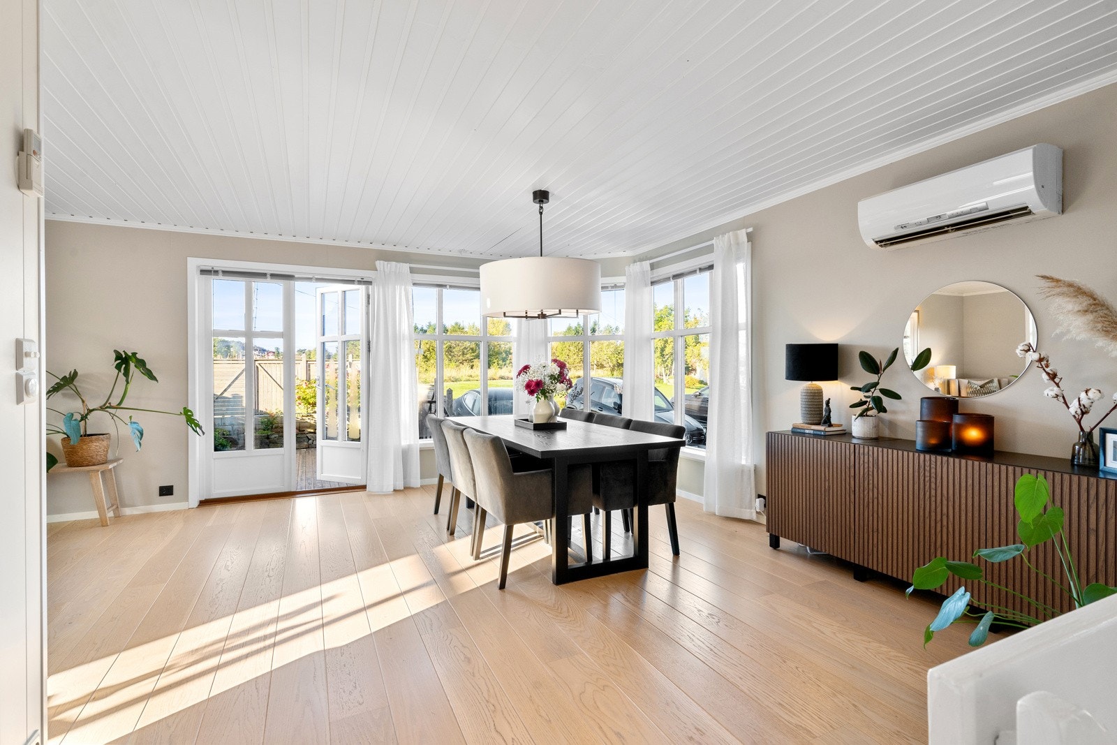 God plass til ønsket spisegruppe. Galleribilde