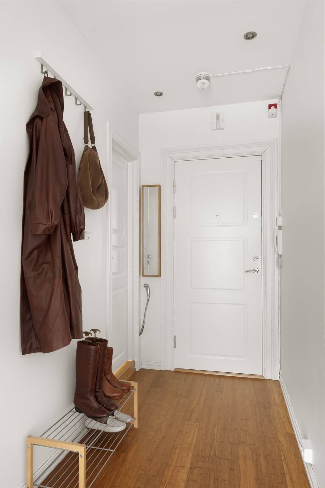 Det er i tillegg en kjellerbod på 9 m² Galleribilde