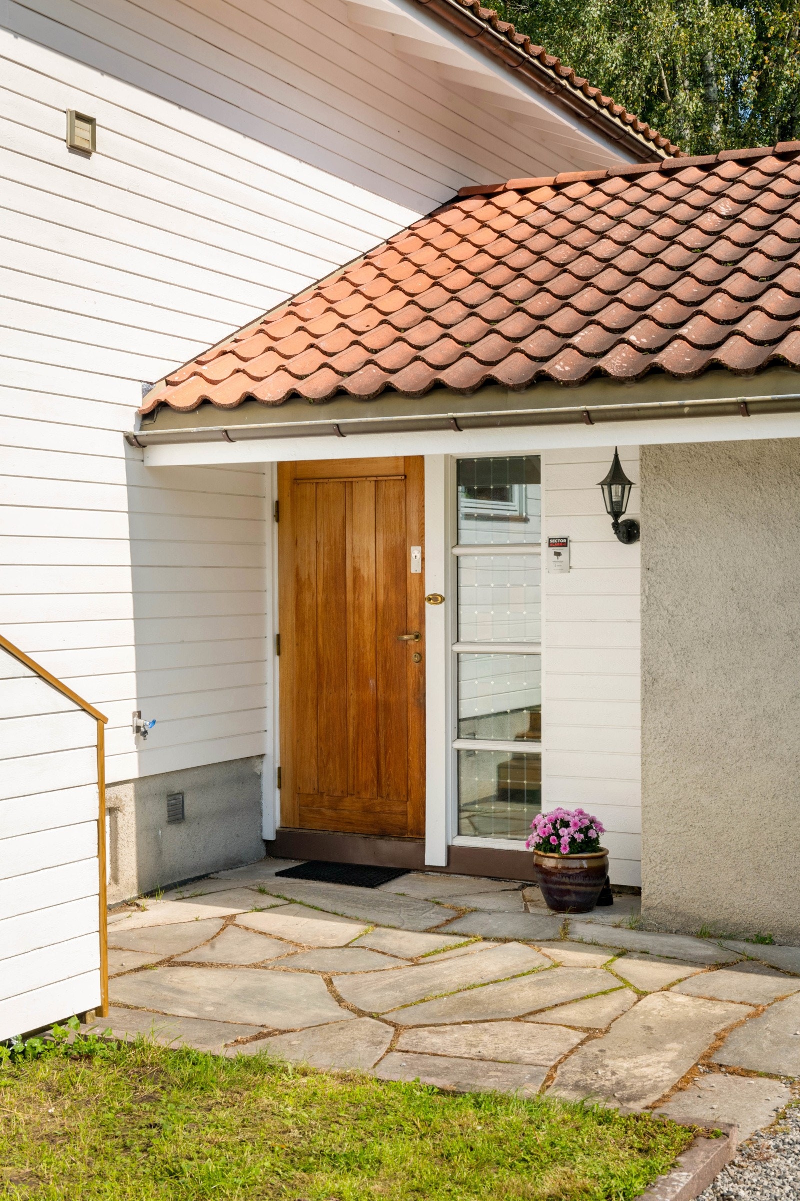 Pent opparbedidt inngangsparti. Galleribilde