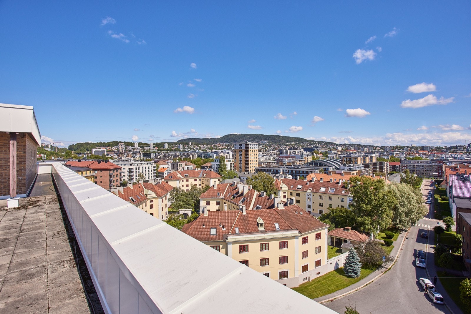 Utsikt fra felles takterrasse. Galleribilde