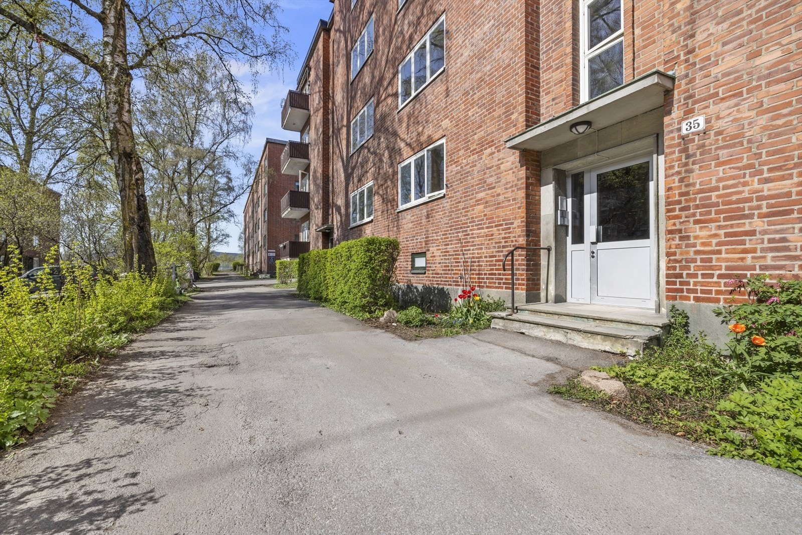 Inngangsparti Galleribilde