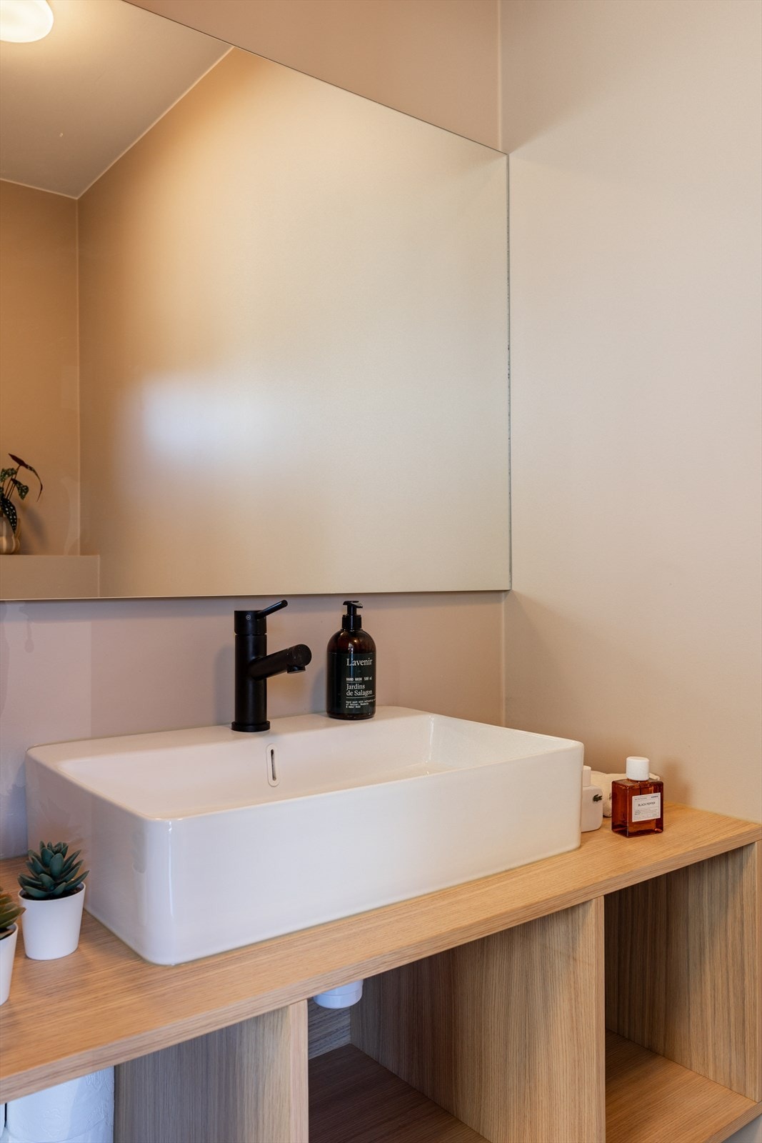 Gjestetoalett Galleribilde