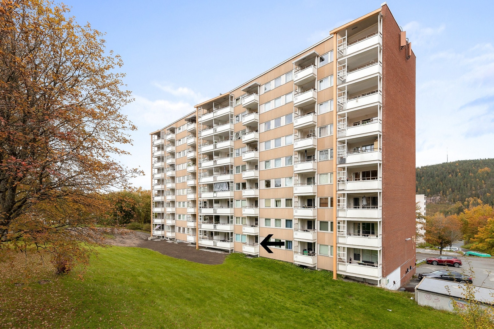 Leiligheten har fin beliggenhet grensende mot grøntområder Galleribilde