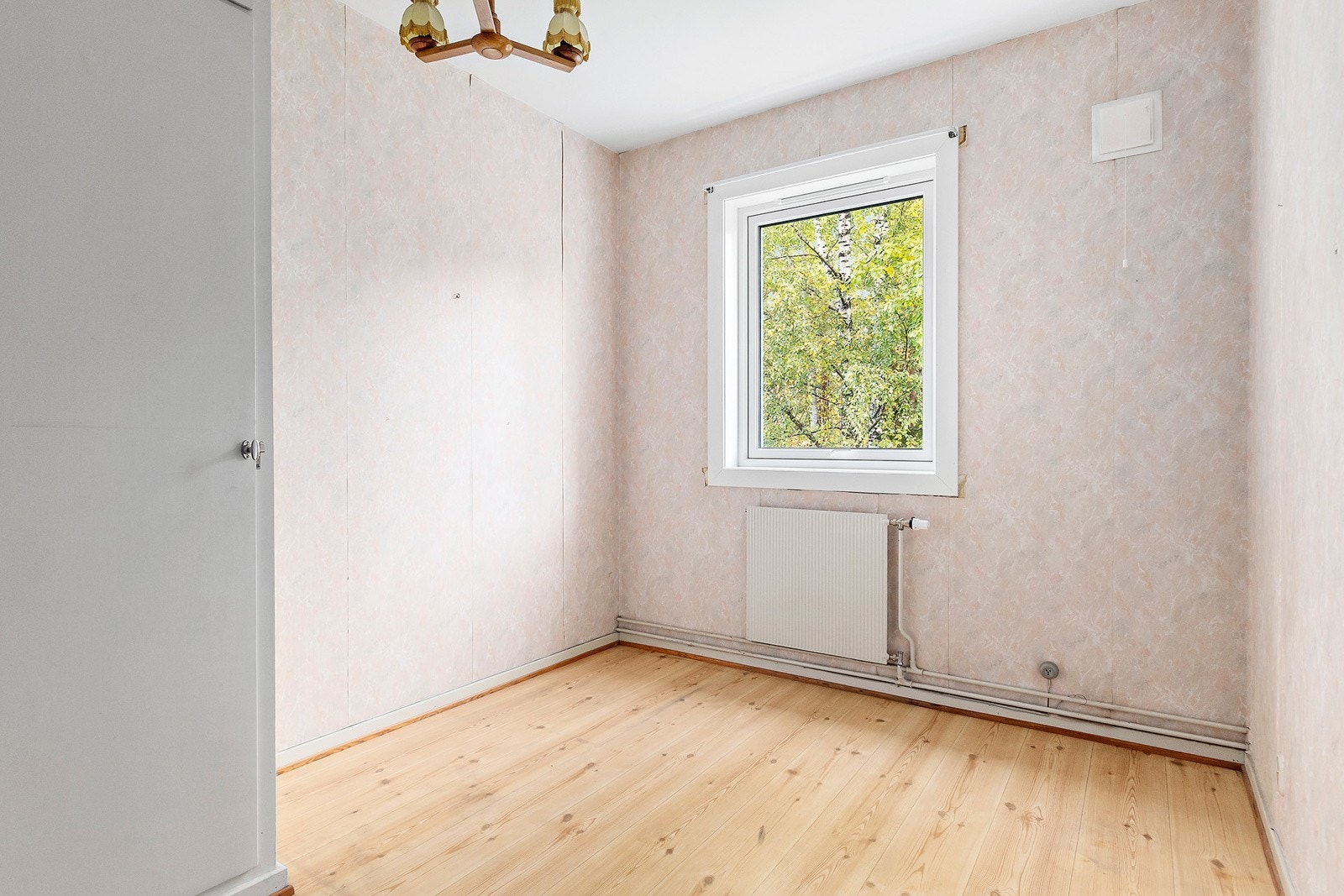 Soverom 2 passer utmerket som barnerom eller kontor. Galleribilde