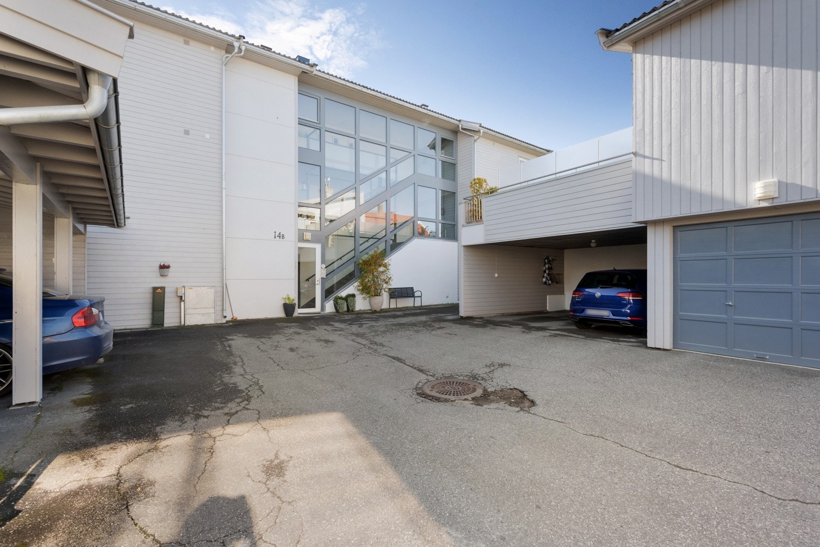 Asfaltert gårdsplass Galleribilde