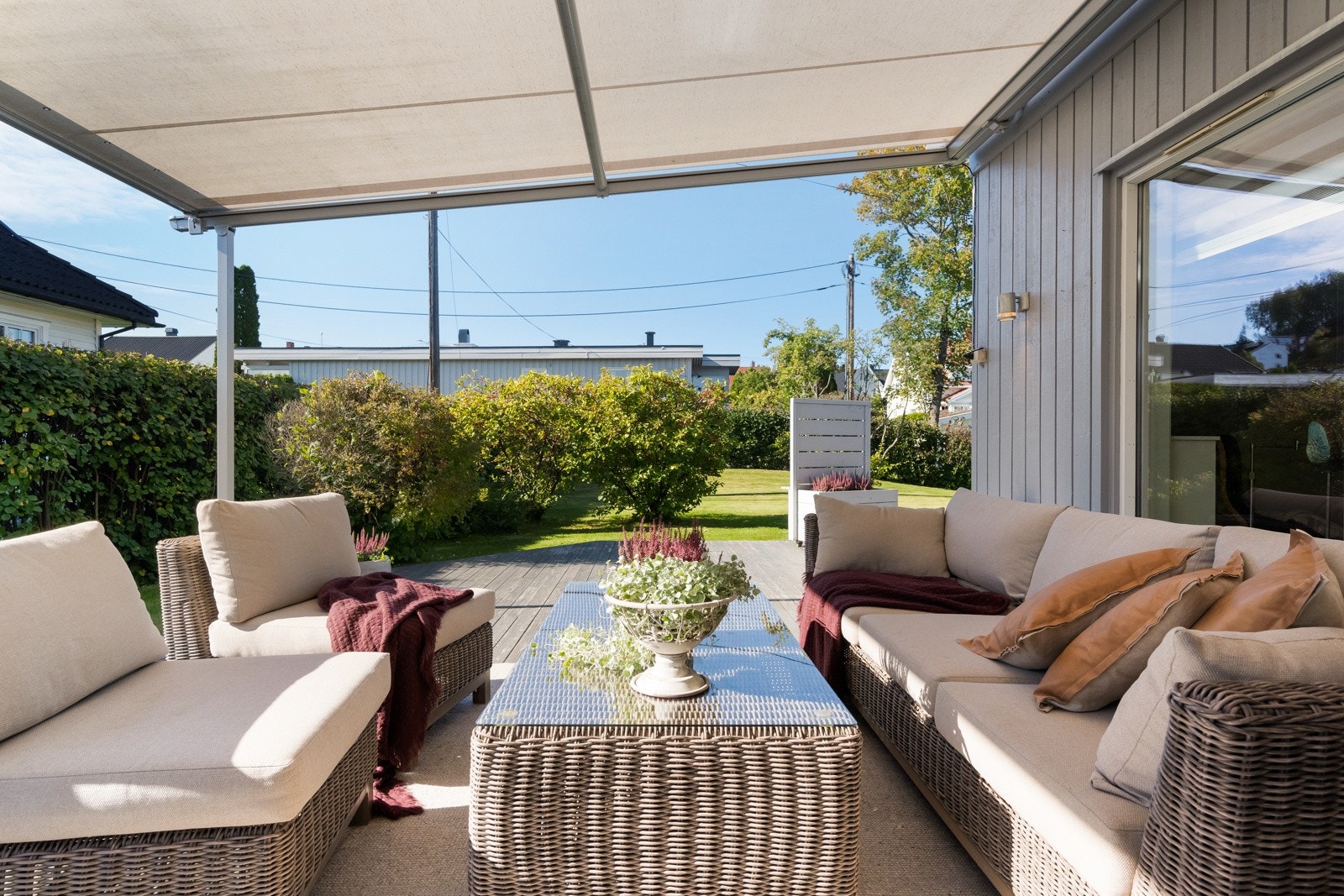 Montert Pergola med solskjerming Galleribilde