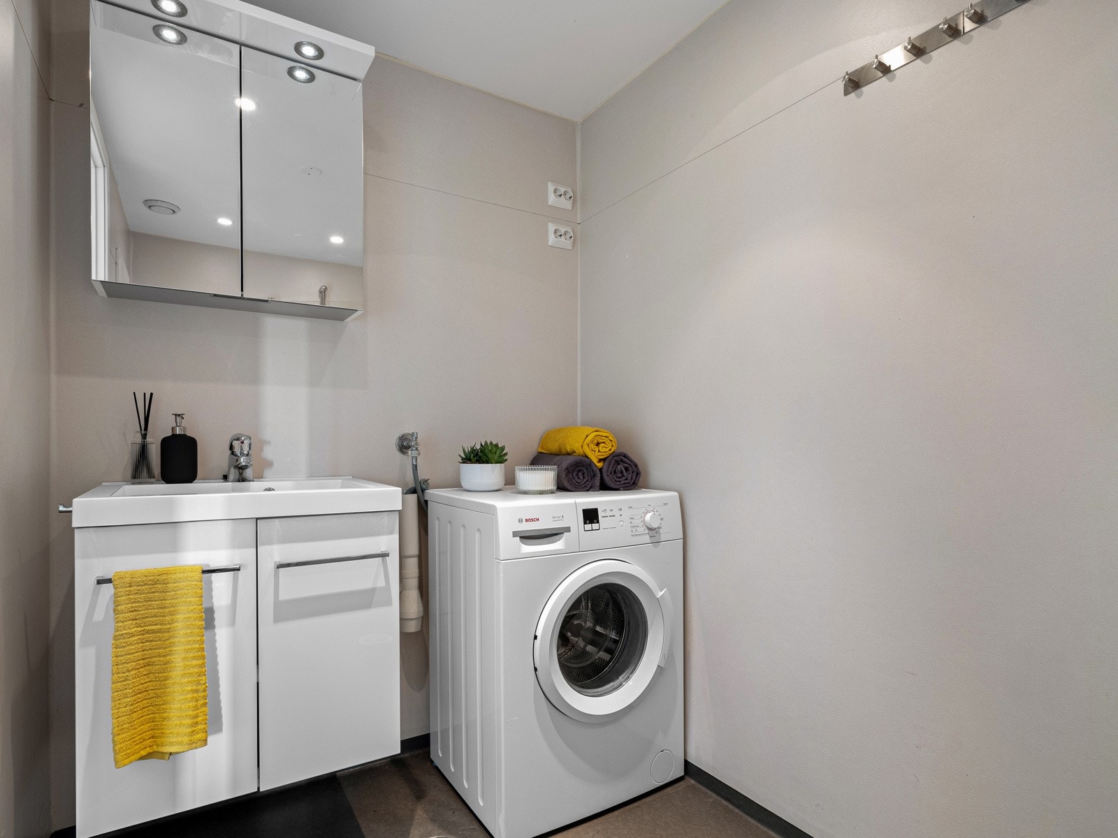 Pent og tidløst bad Galleribilde