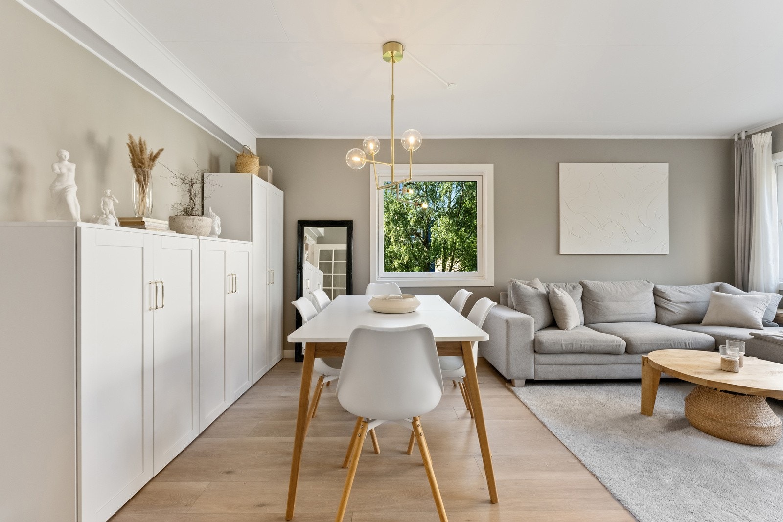 Perfekt for sosiale sammenkomster. Galleribilde