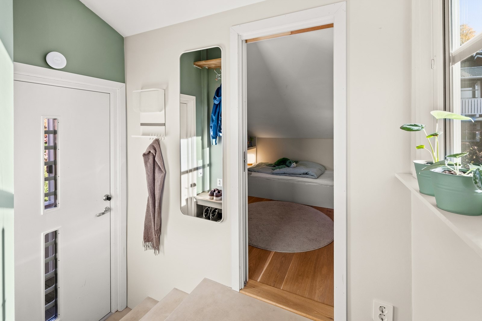 Opprinnelig utebod er nå endret og godkjent som del av boligen. Ferdigattest foreligger Galleribilde