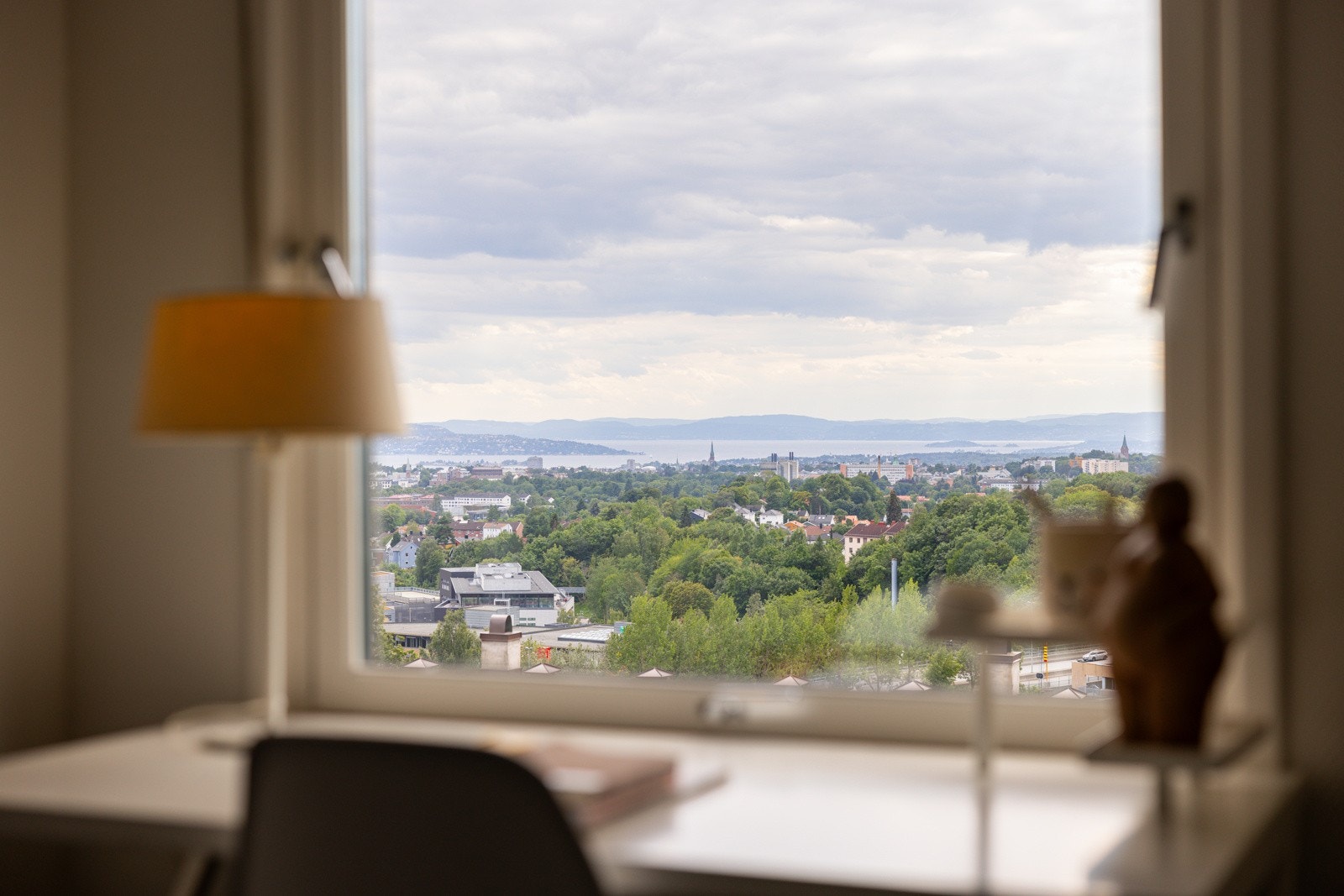 Flott utsikt fra soverommet. Galleribilde