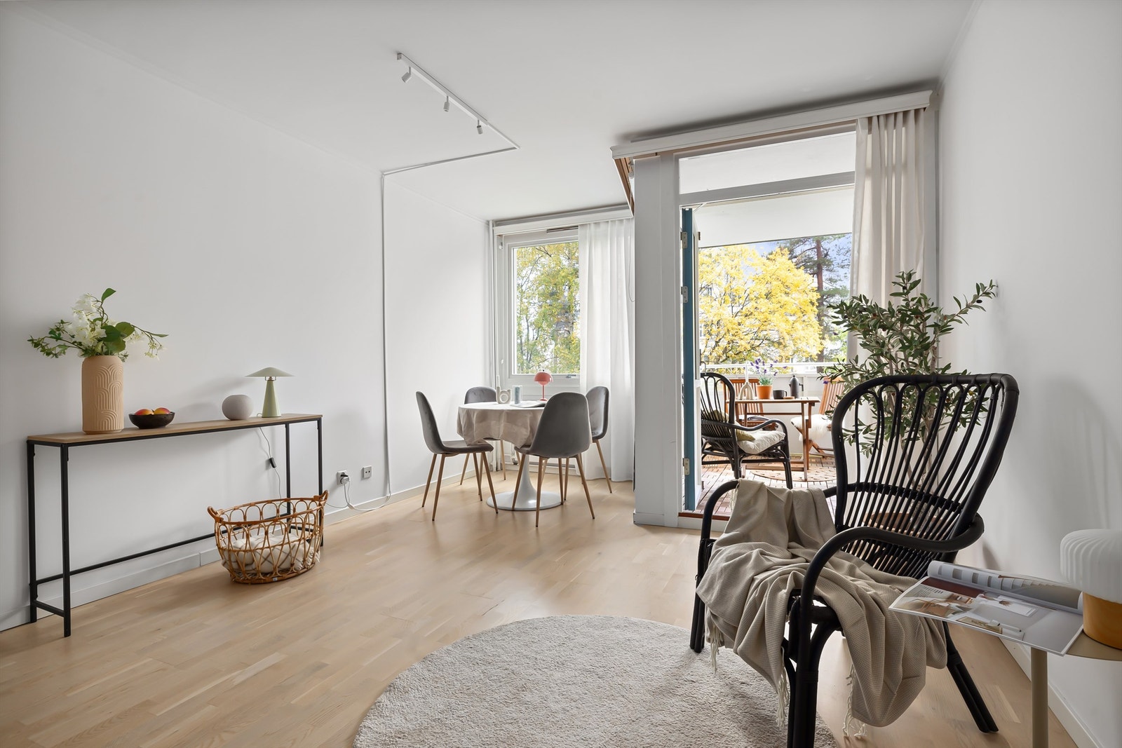 Leiligheten har en meget god intern beliggenhet i byggets 2.etajse. Galleribilde