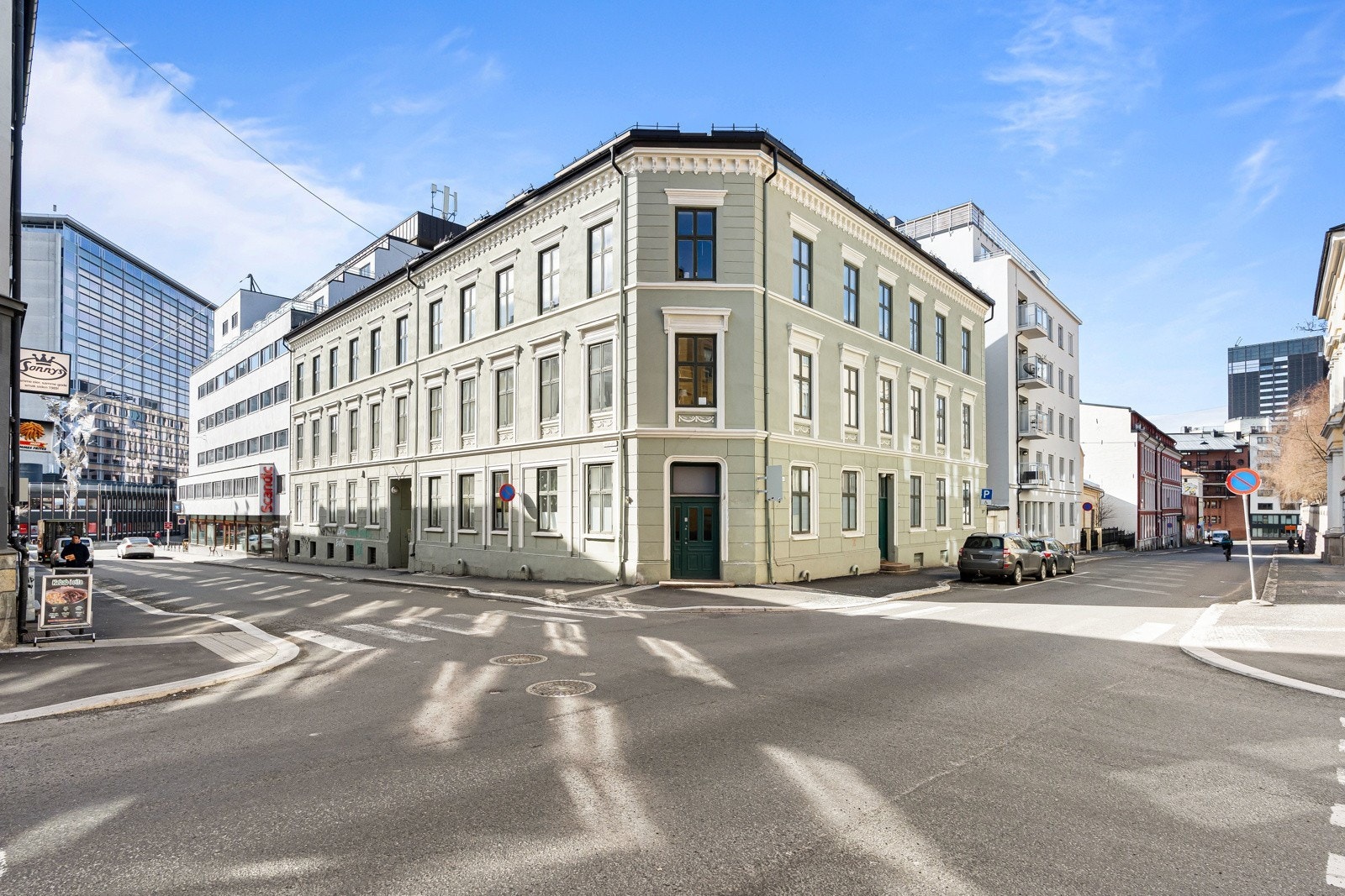 Dette er det perfekte stedet å bo for deg som ønsker å bo sentralt og ha det meste Oslo har å tilby rett utenfor døren! Galleribilde