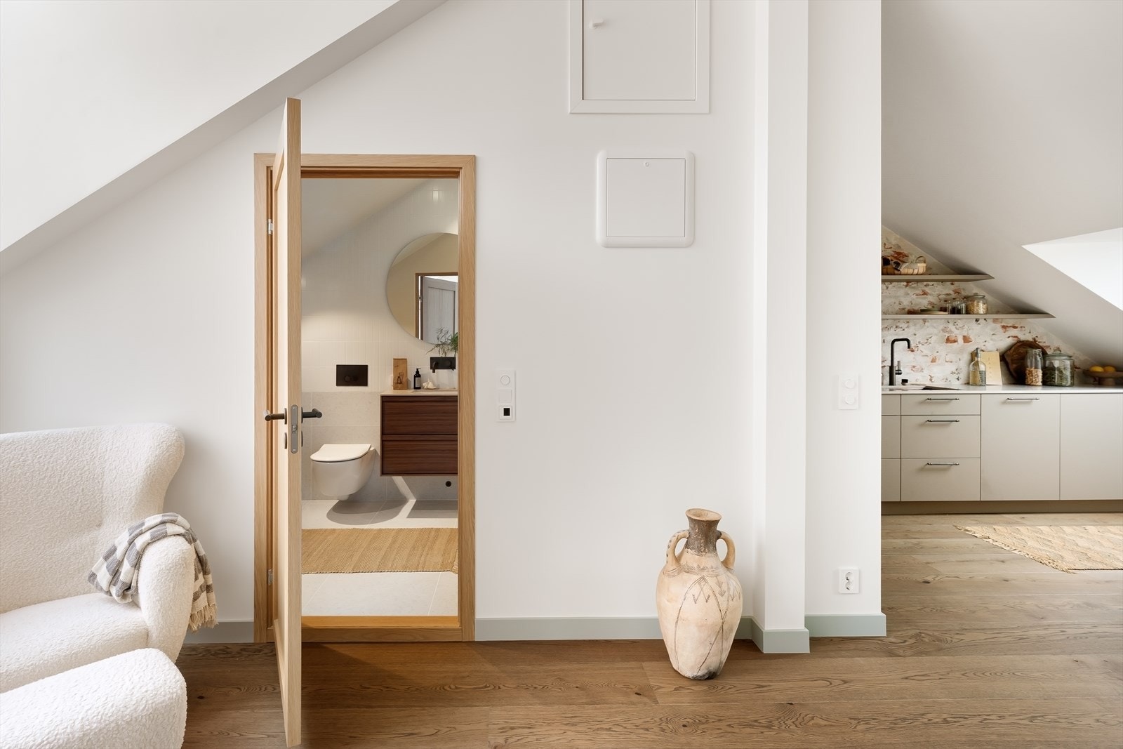 Leiligheten har et stort og helt nytt bad fra 2024. Galleribilde