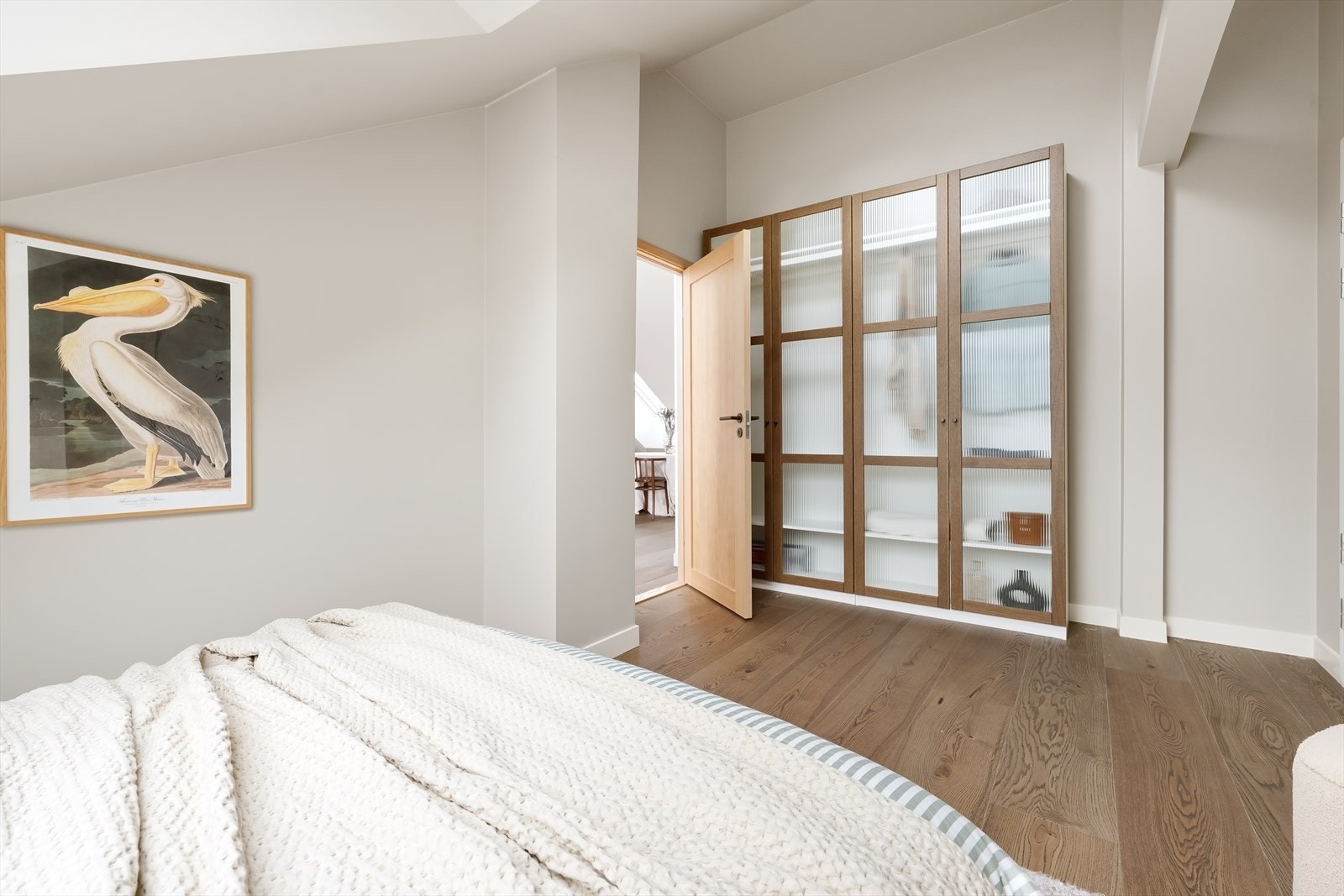 Stort garderobeskap som medfølger. Galleribilde