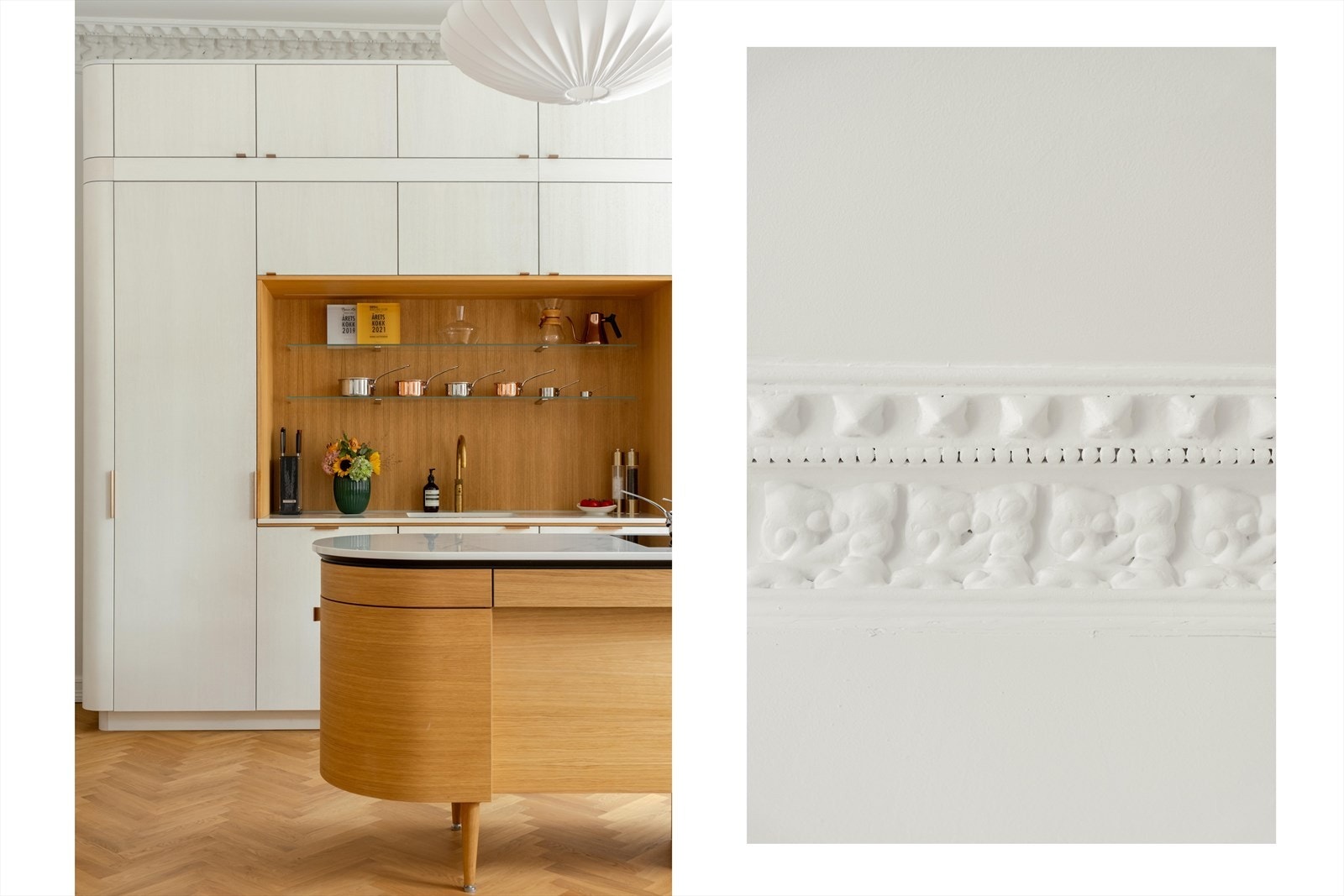 Her er det også staselige elementer som vakker rosett og stukkatur i himlingen. Galleribilde