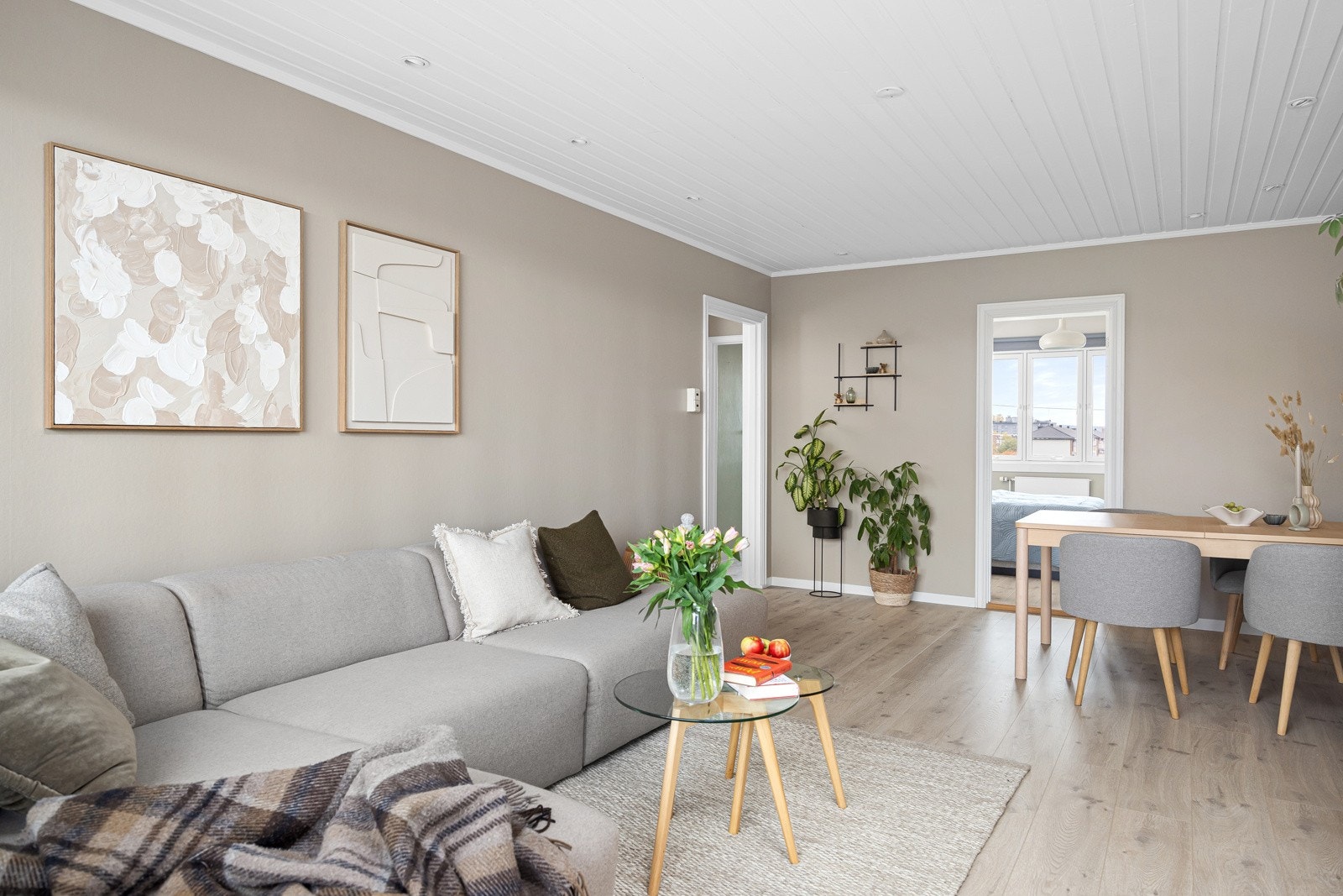 Pene og tidsriktige overflater. Galleribilde