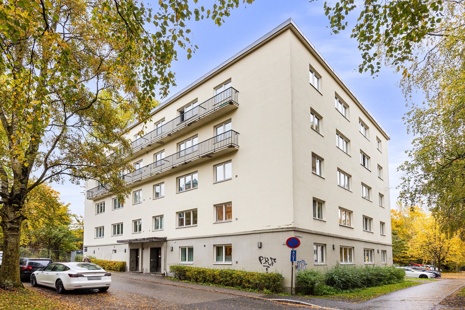 Fasade. Sentral og attraktiv beliggenhet. Galleribilde