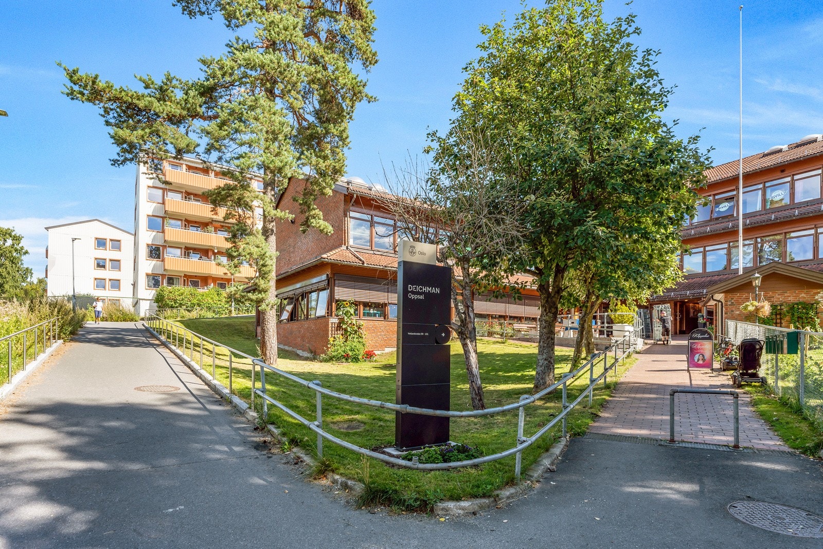 Deichmanske bibliotek Oppsal Galleribilde