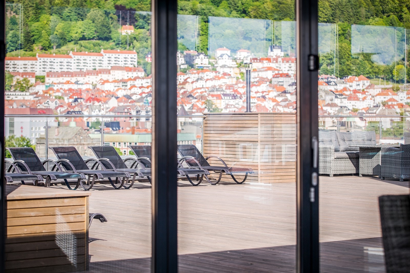 Sett fra takstuen-Lounge avdelingen Galleribilde