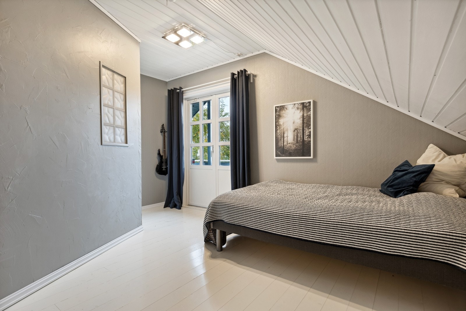 Soverommene har moderne og tidsriktige farger. Galleribilde