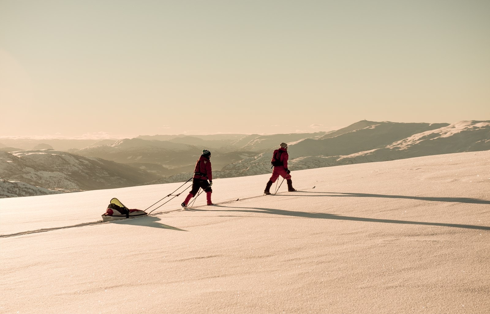 Spenn på deg skiene, ta frokosten på balkongen, eller slapp av i den flotte leiligheten - uansett tidspunkt og årstid. Galleribilde