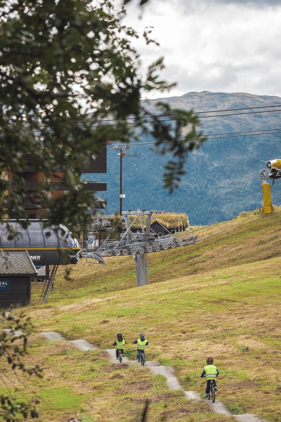 Nye sykkelløyper i Myrkdalen. Her er det aktiviteter for hele familien året rundt. Galleribilde