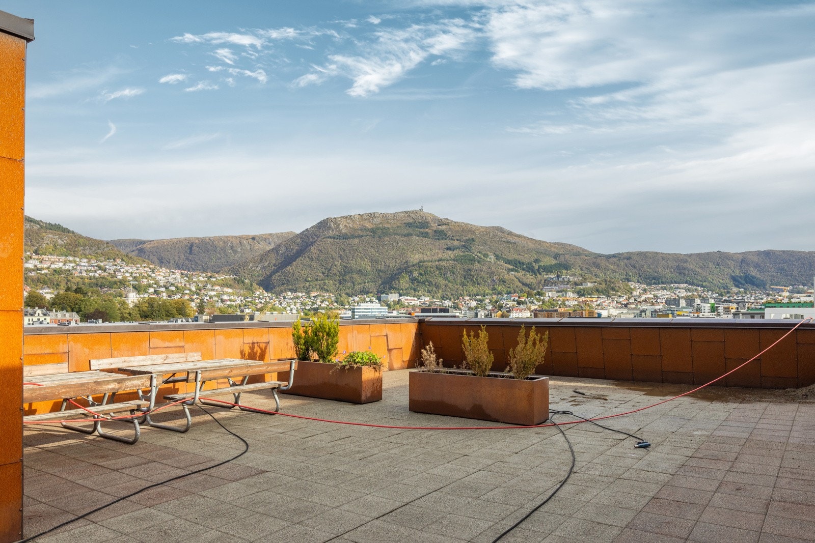 Felles takterrasse med gode solforhold Galleribilde