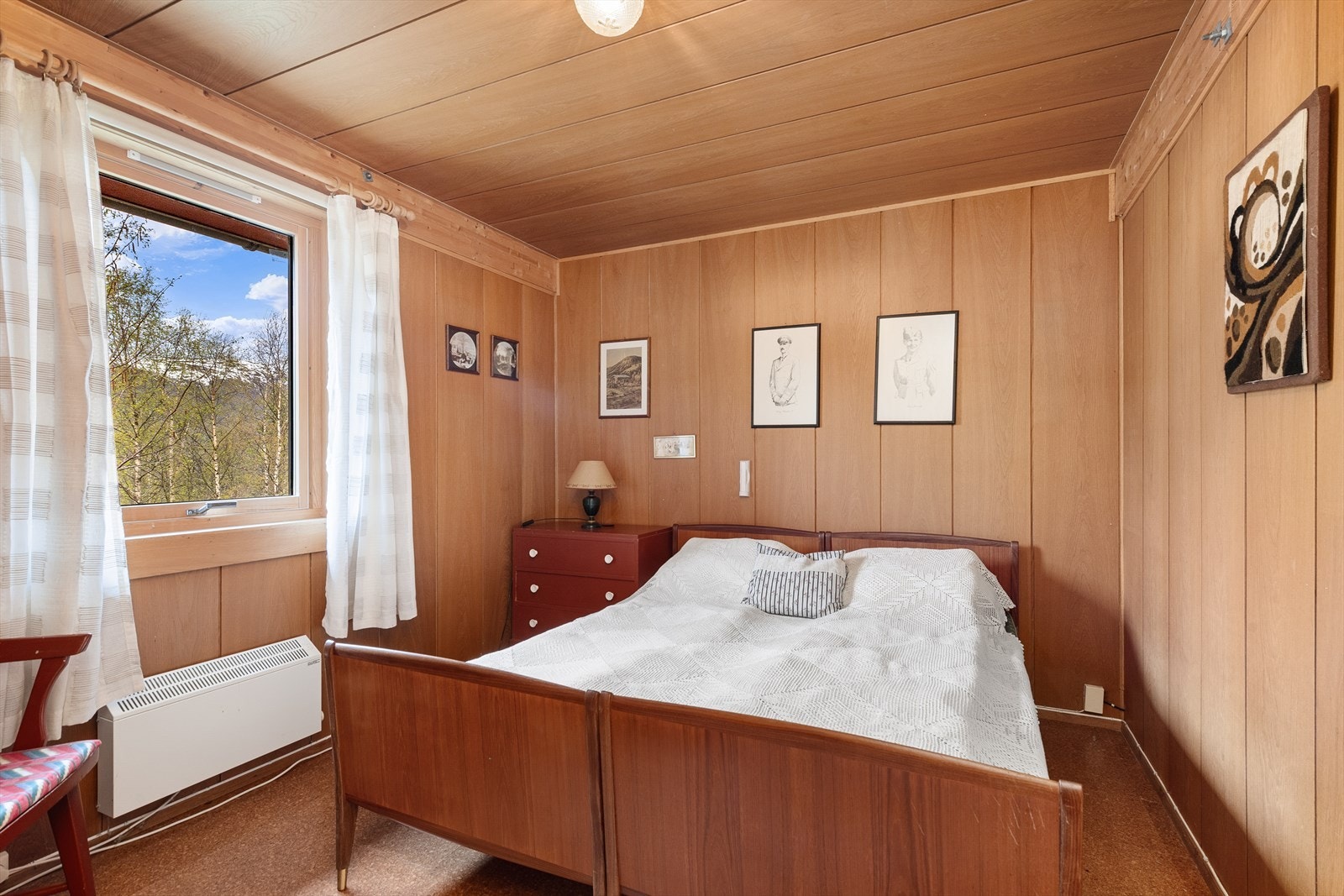 Soverom i annekset - ikke godkjent i kommunen Galleribilde