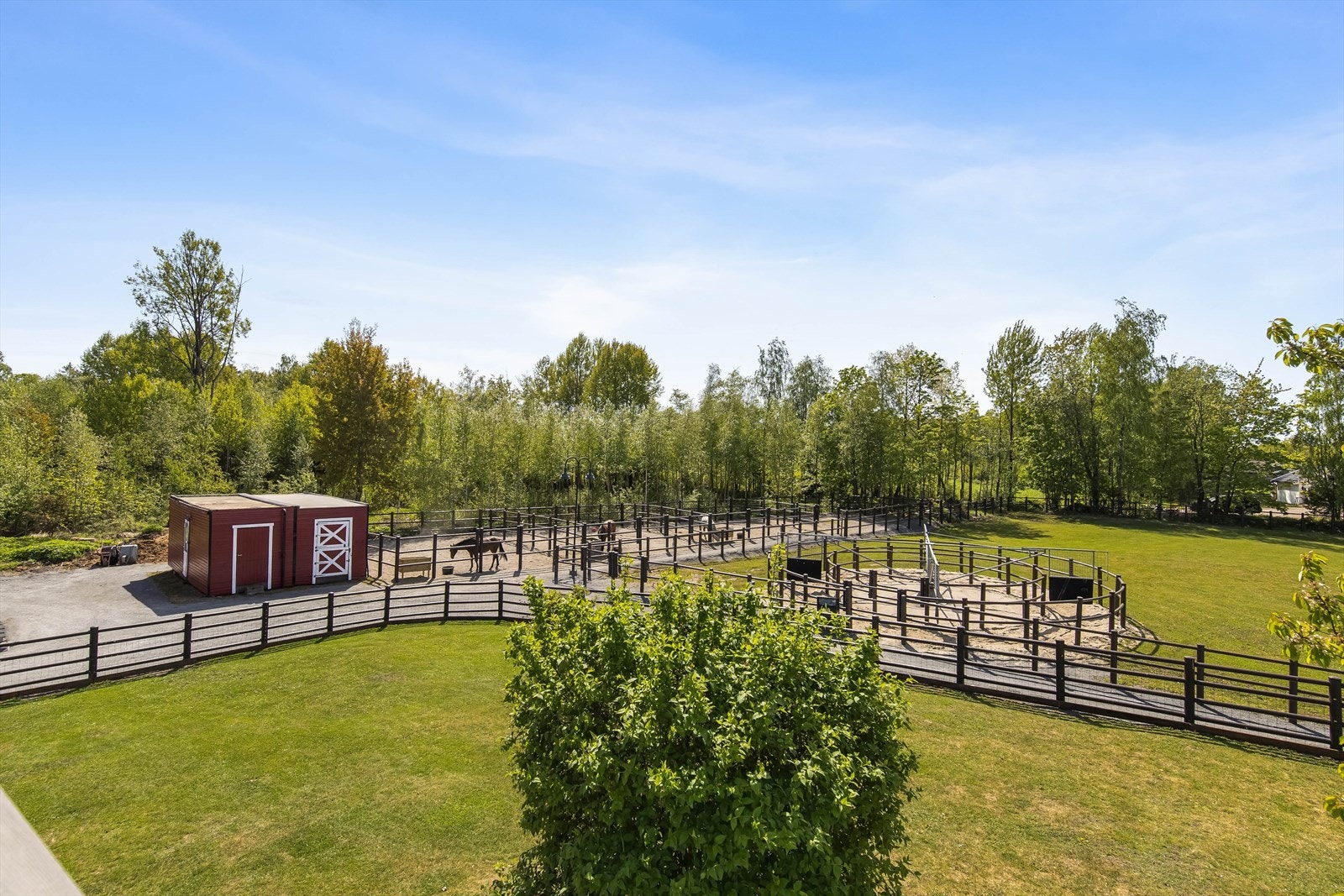 Det er installert skrittemaskin på eiendommen som medfølger. Galleribilde