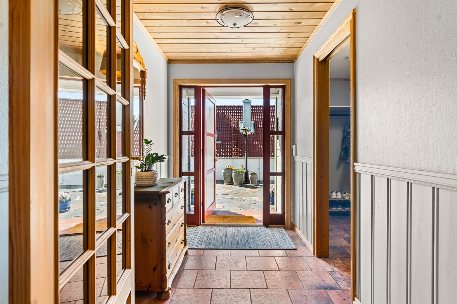 Inngangsparti/gang Galleribilde