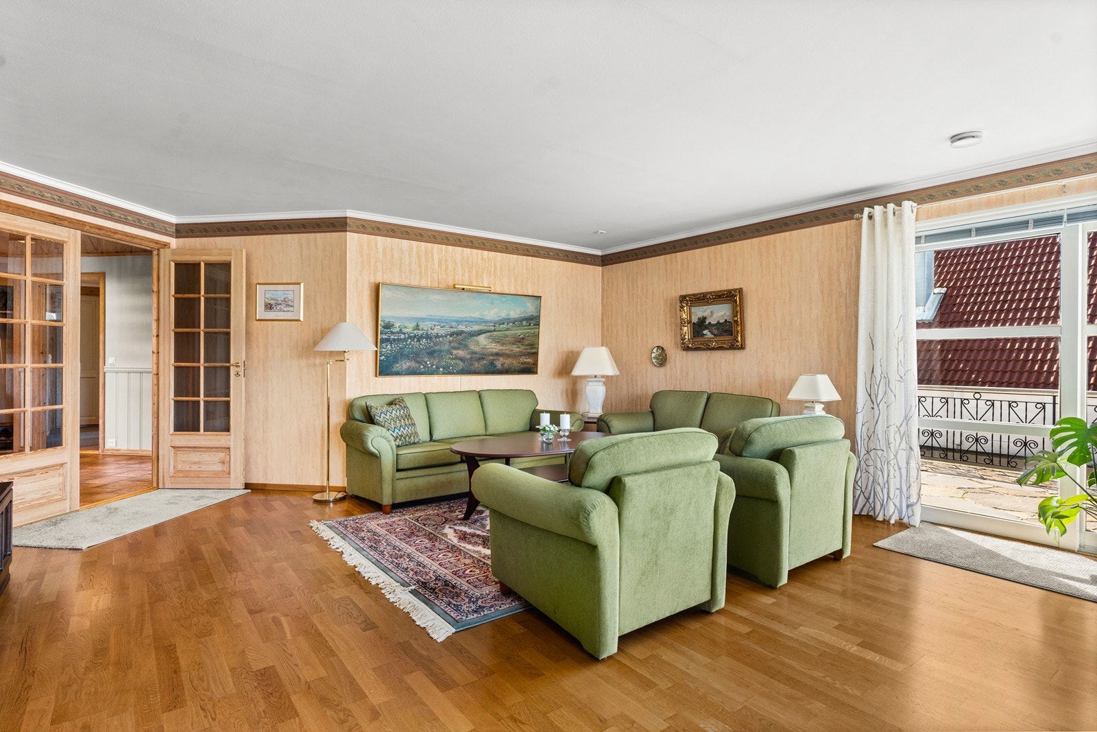 Skyvedør ut til egen terrasse Galleribilde