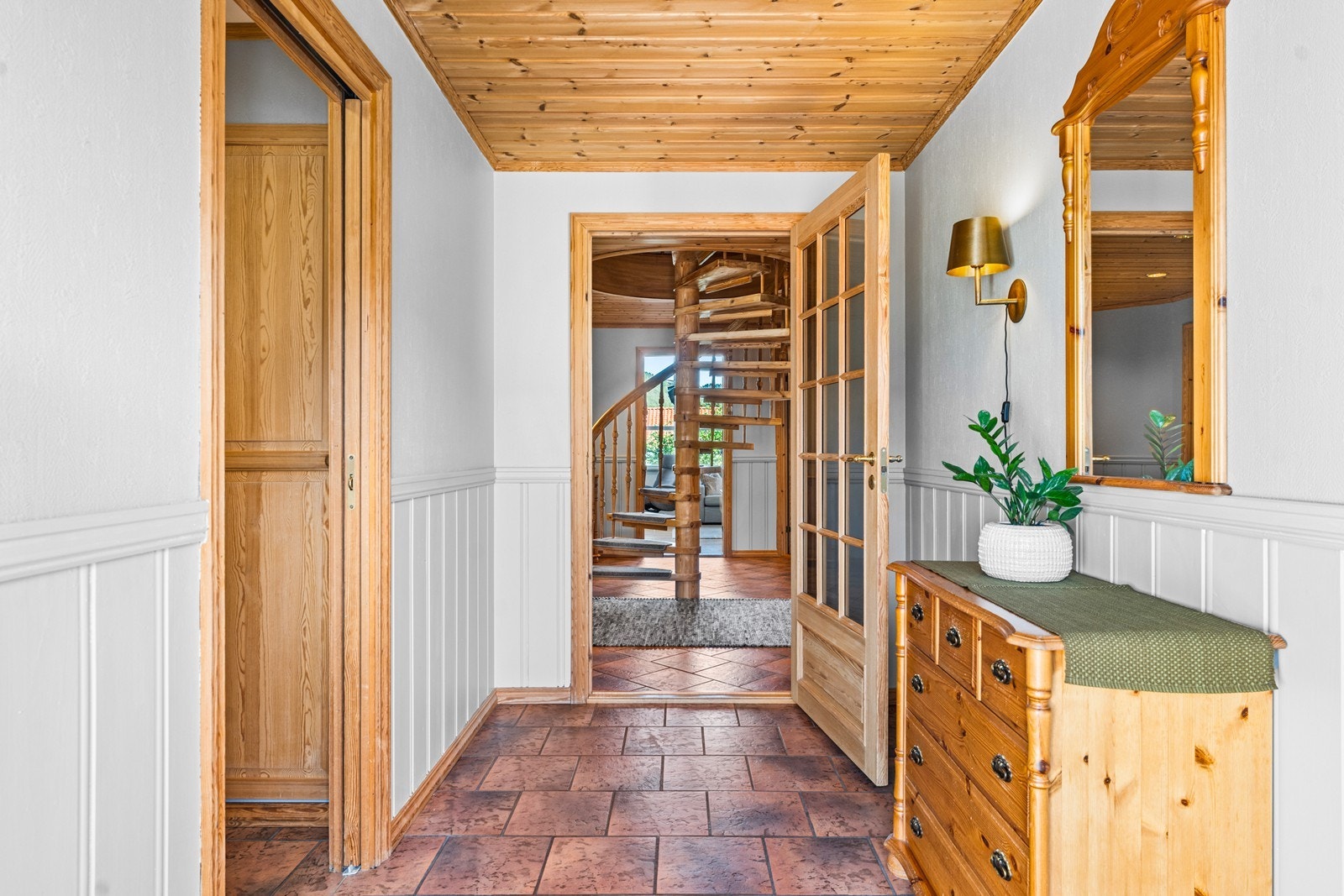 Inngangsparti/gang Galleribilde