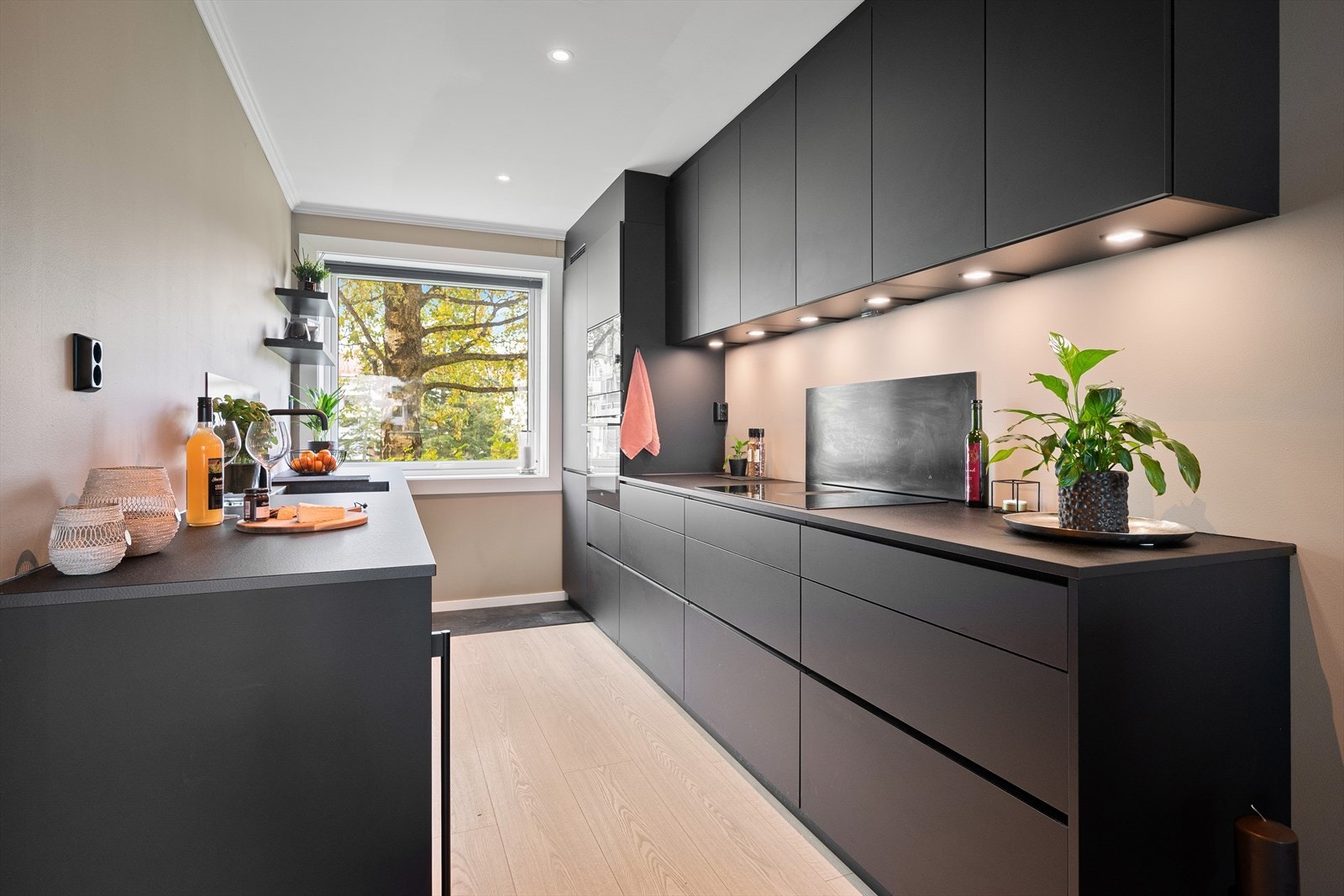 Kjøkkenet er nytt i 2023. Galleribilde