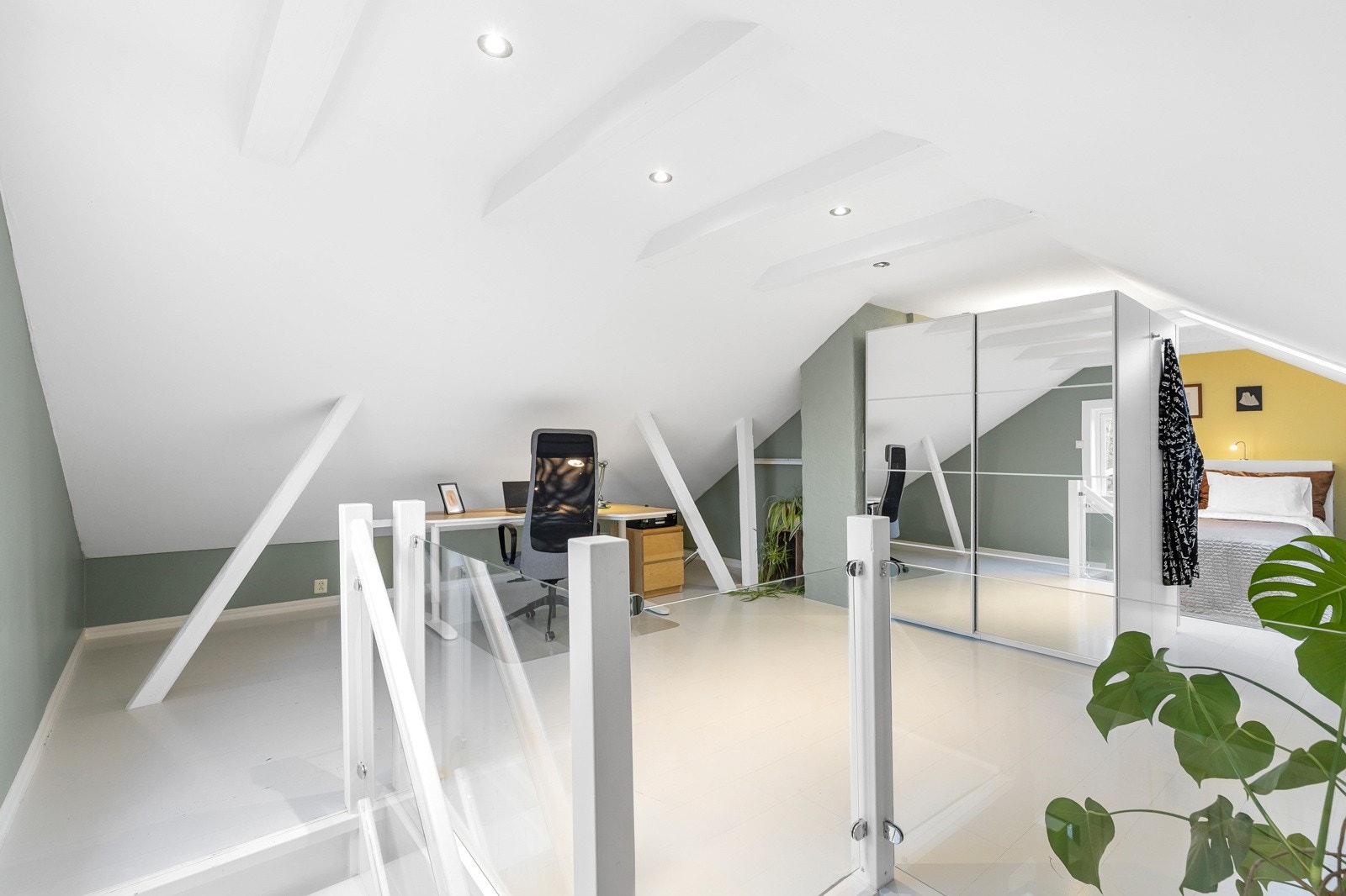 Loft på 25 kvm med god plass. Galleribilde