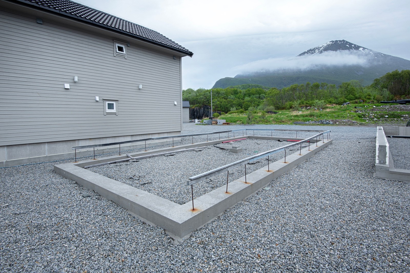 - her kan du bygge din egen drøm av en rorbu helt i sjøkanten. Galleribilde