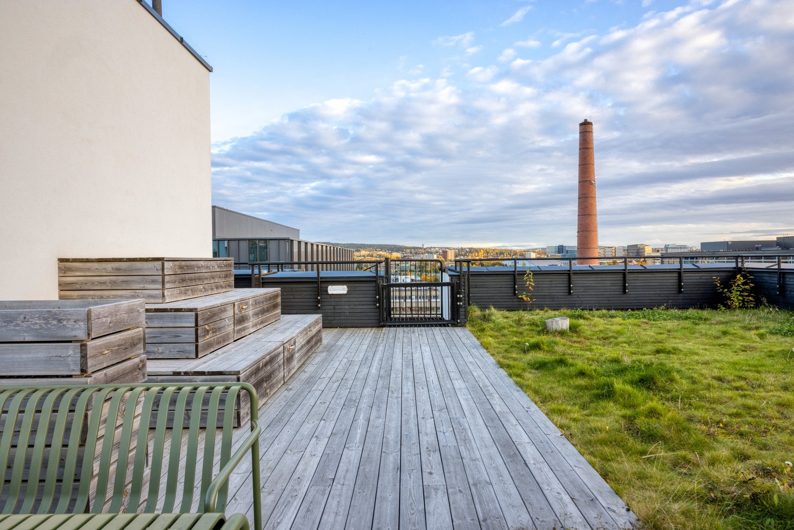 Det er en egen dyrkegruppe for grønnsaker og urter i borettslaget. Galleribilde