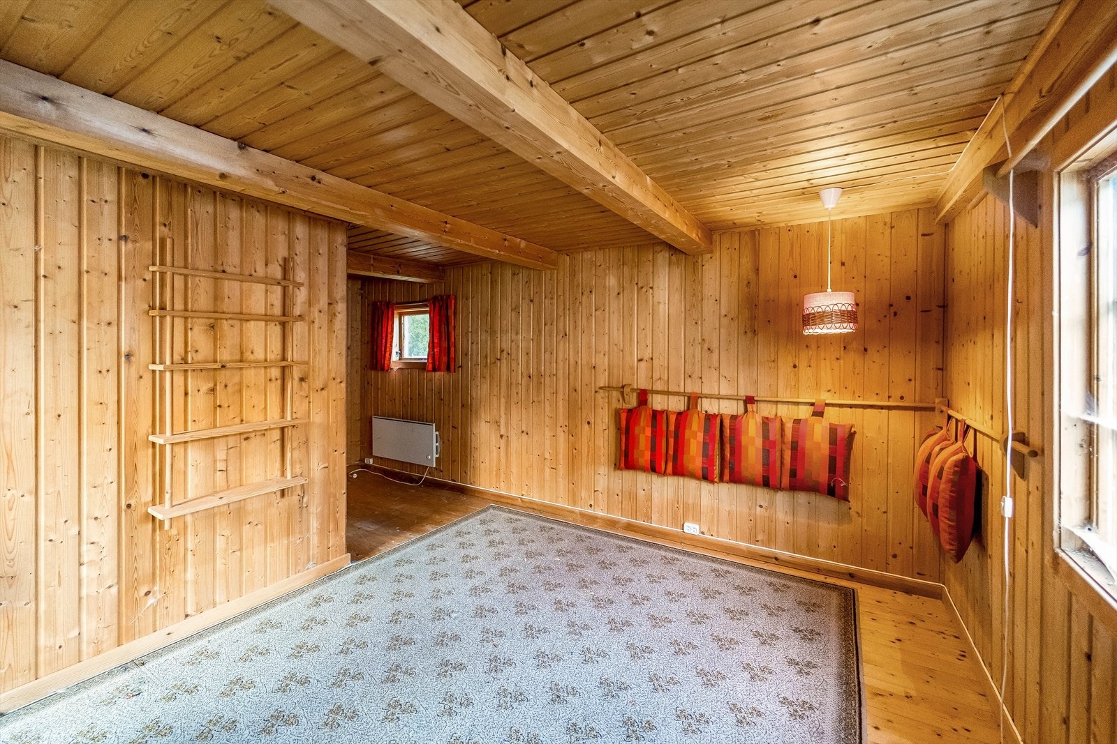 Uthus Galleribilde