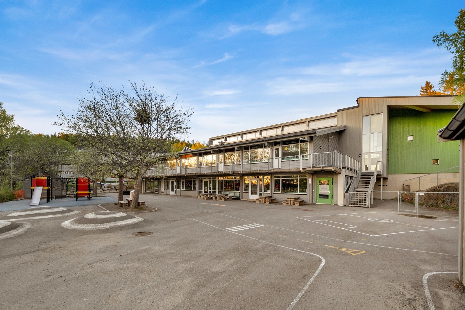 Blystadlia barneskole Galleribilde