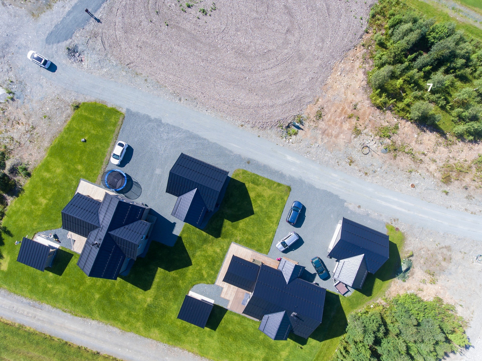 Flere nye hus er iferd med å reise seg i området Galleribilde
