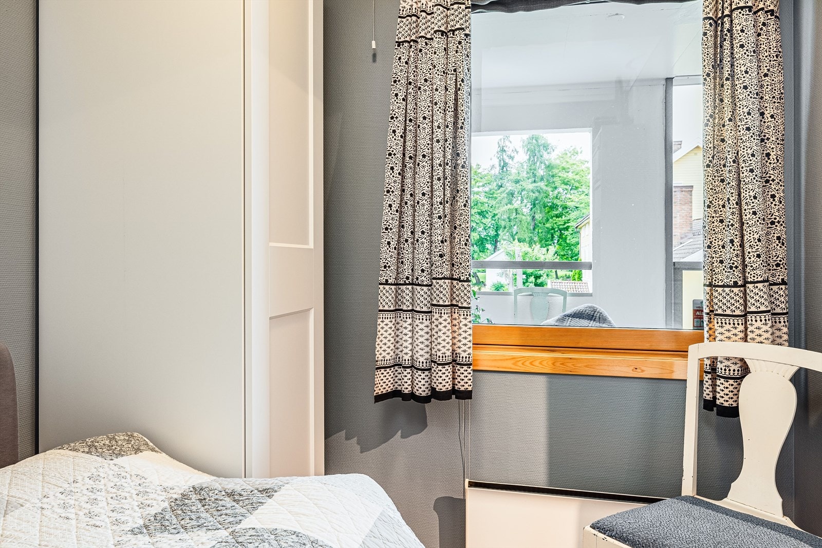 Det andre soverommet passer perfekt som barnerom, gjesterom eller kontor. Galleribilde