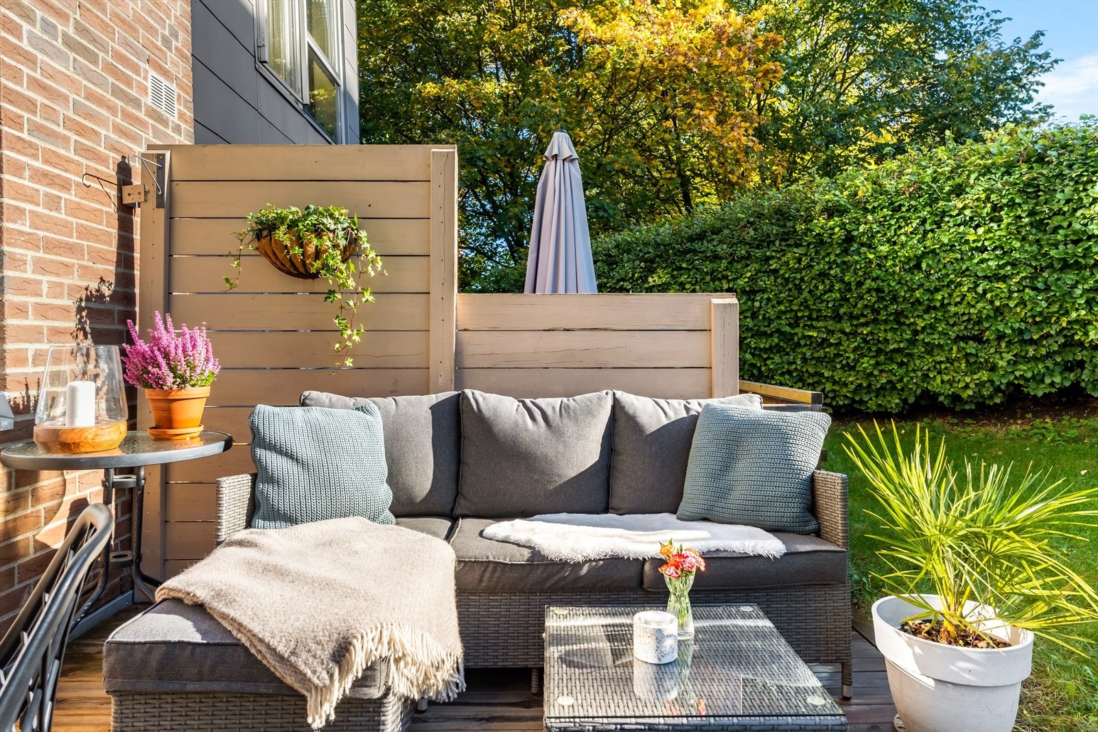 Her har du sol fra ca kl 9:30-19.00 på sommerstid Galleribilde