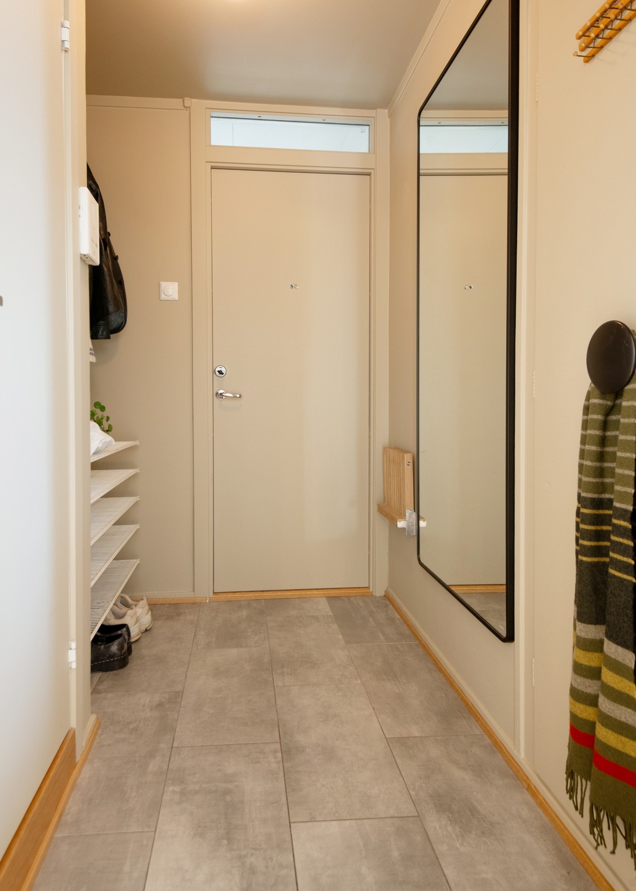 Her bor du høyt og fritt i byggets 7. etasje med enkel heisadkomst opp til leilighetsplan. Galleribilde