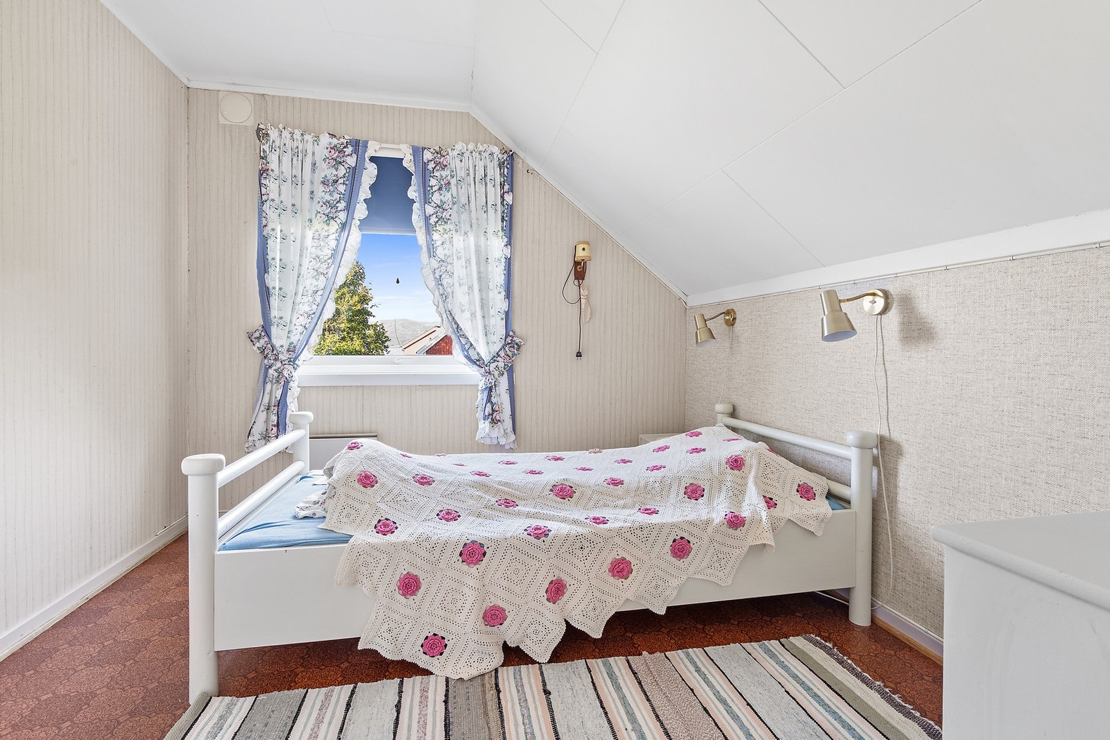 Soverom på loft Galleribilde