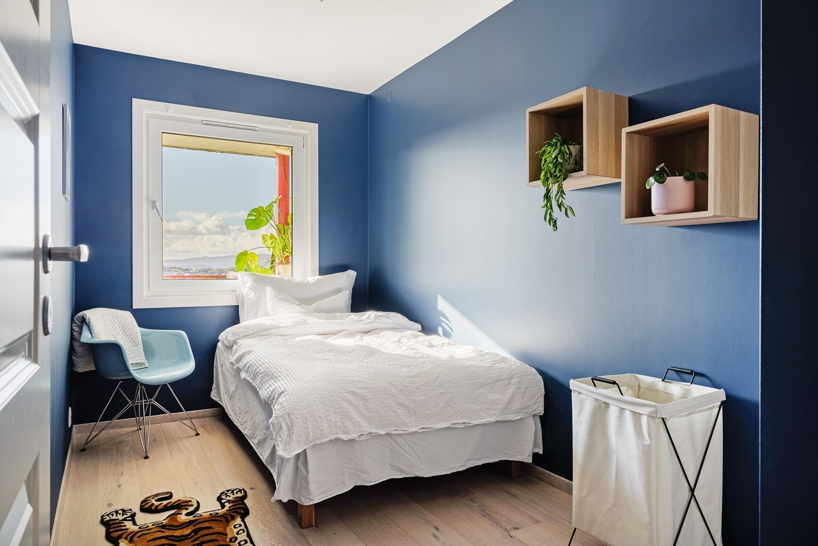 Rommene er målt til 10,2m², 8,8m² og 6,5m² Galleribilde